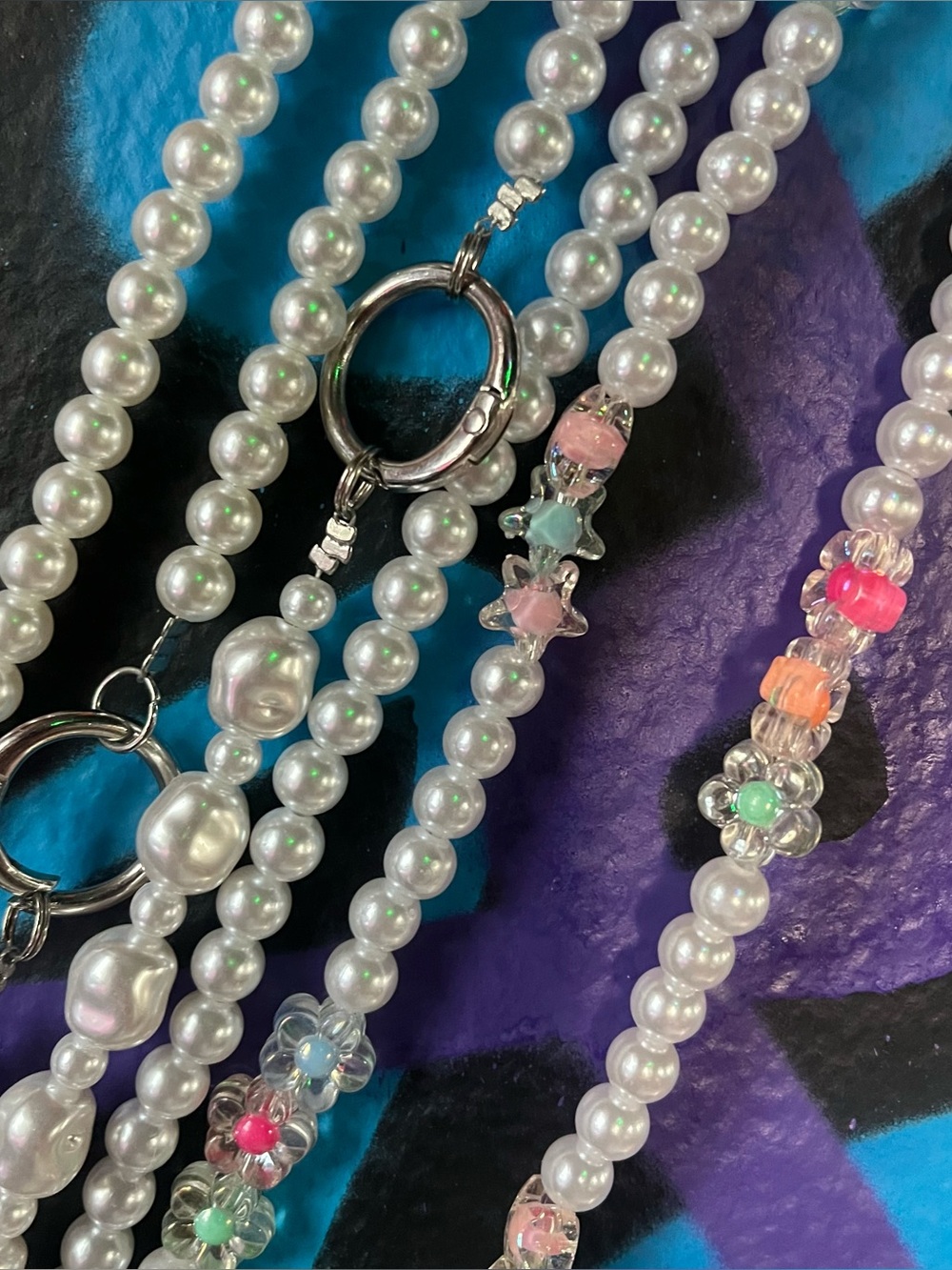 Bundle of 3 pearl chain belts